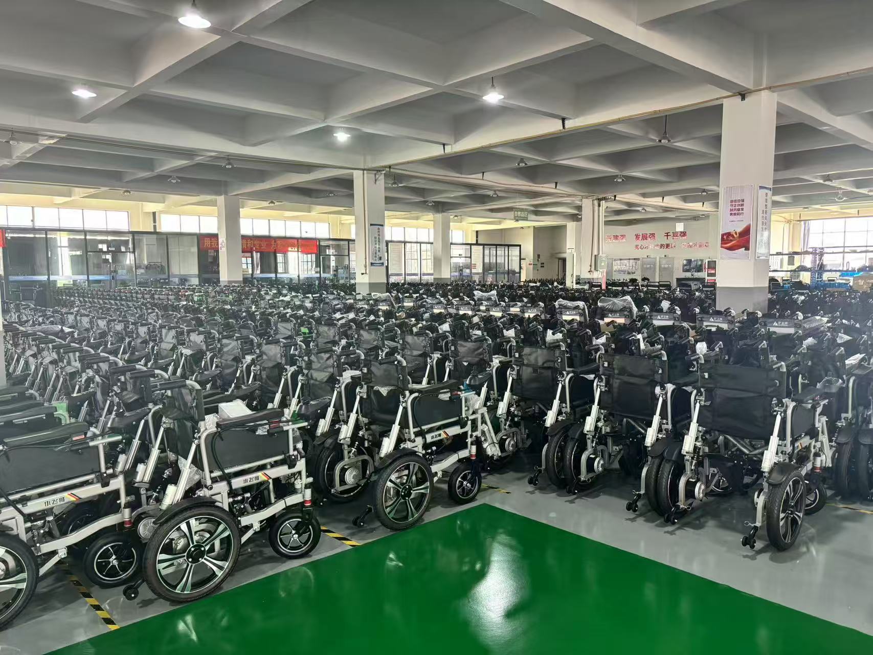 Comprehensive Guide to Electric Wheelchair Types & Features
