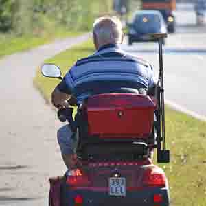 Mobility Scooters: Choose the Right Model for Safe, Independent Travel
