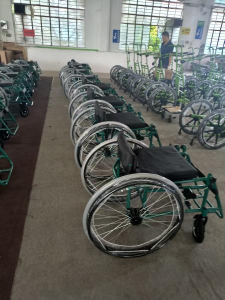 Comprehensive Comparative Analysis of Sports Wheelchairs vs. Standard Wheelchairs