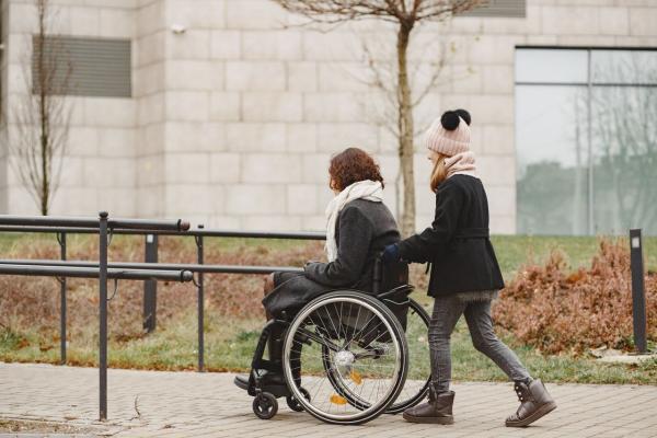 Different Needs, Different Choices: A Professional Guide to Wheelchair Selection